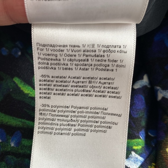 ESCADA DRESS - Picture 12 of 15